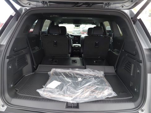 New 2026 GMC Acadia AT4 image 28