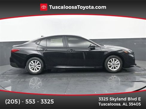 New 2026 Toyota Camry LE image 1