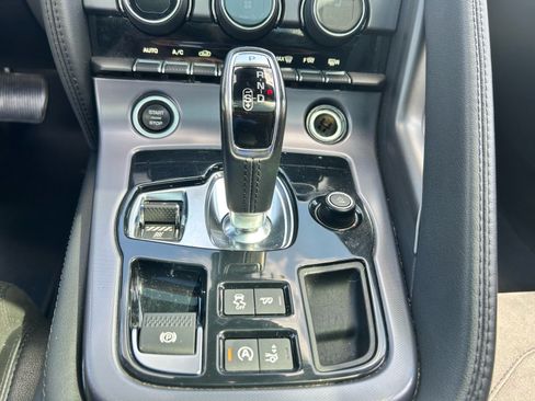 Used 2019 Jaguar F-TYPE Coupe RWD image 14