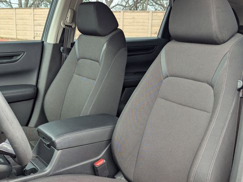 Used 2023 Honda CR-V LX image 14