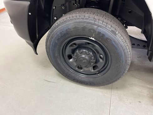 New 2025 RAM 2500 Tradesman image 15