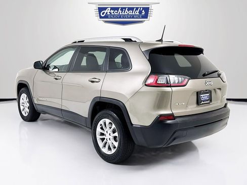 Used 2021 Jeep Cherokee Latitude image 4