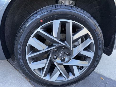 Used 2023 Hyundai Santa Fe Calligraphy w/ Cargo Package image 52