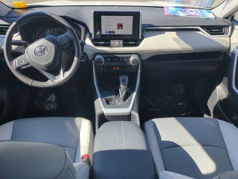 Used 2023 Toyota RAV4 XLE Premium image 14