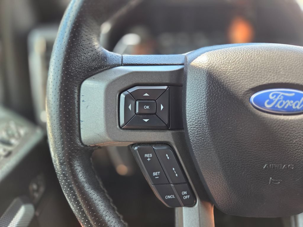 Used 2020 Ford F150 Raptor w/ Equipment Group 802A Luxury AWD/4WD image 16