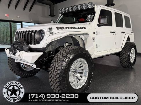 Used 2025 Jeep Wrangler Unlimited Rubicon AWD/4WD image 6