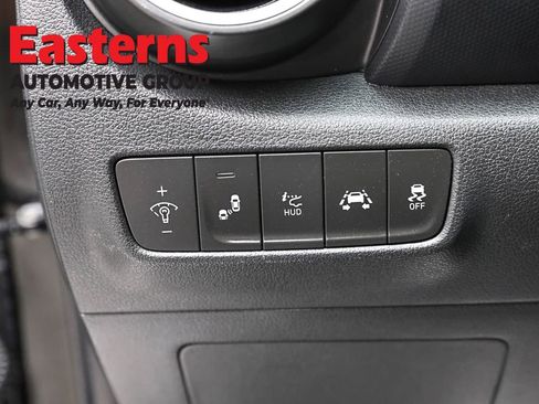 Used 2021 Hyundai Kona Ultimate image 23