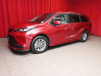 Certified 2024 Toyota Sienna LE w/ LE Plus Package