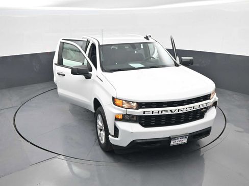 Used 2022 Chevrolet Silverado 1500 Custom AWD/4WD image 37