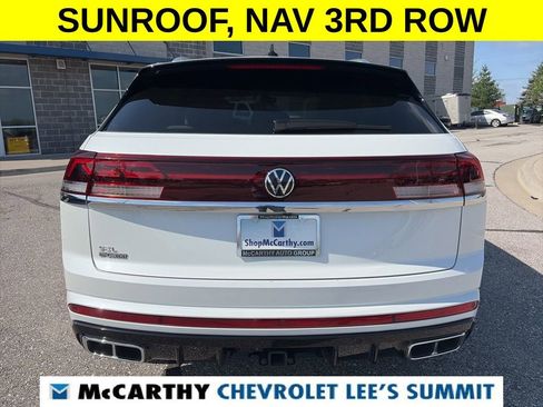 Used 2024 Volkswagen Atlas Cross Sport SEL Premium R-Line image 16