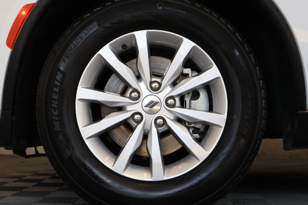 Used 2023 Dodge Durango SXT RWD image 10