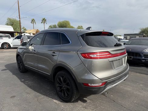 Used 2017 Lincoln MKC Select image 5