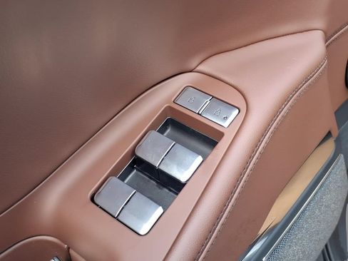 New 2027 Lincoln Navigator Reserve AWD/4WD image 16