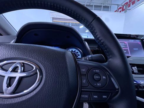 Used 2023 Toyota Camry SE image 21