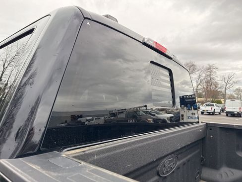 Used 2021 Ford F350 XLT w/ XLT Premium Package image 8