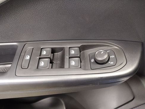 New 2025 Volkswagen Taos SEL AWD/4WD image 18
