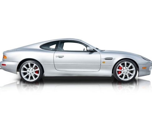 Used 2003 Aston Martin DB7 Vantage RWD image 2
