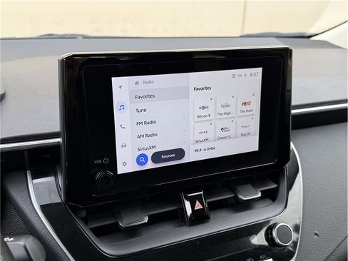 Used 2023 Toyota Corolla LE FWD image 18