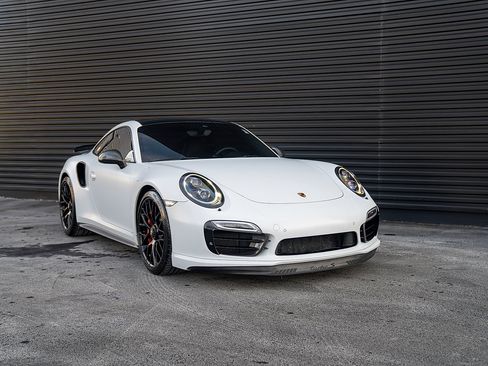 Certified 2015 Porsche 911 Turbo image 25