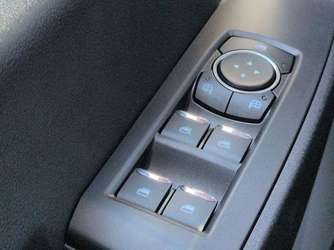 Used 2025 Ford F250 XL AWD/4WD image 22