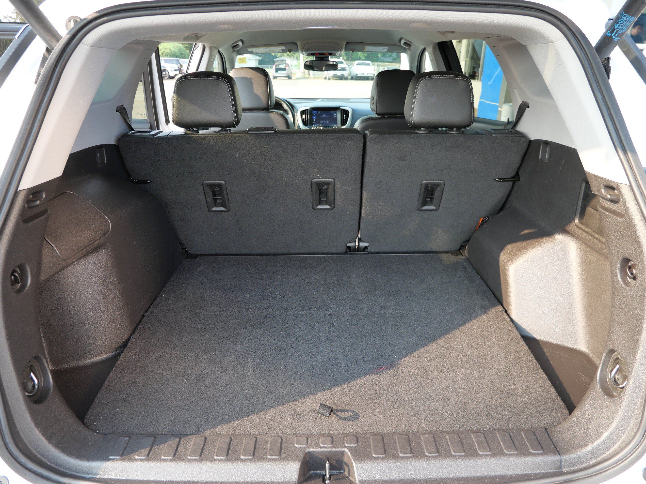 Certified 2024 GMC Terrain SLT AWD/4WD image 10