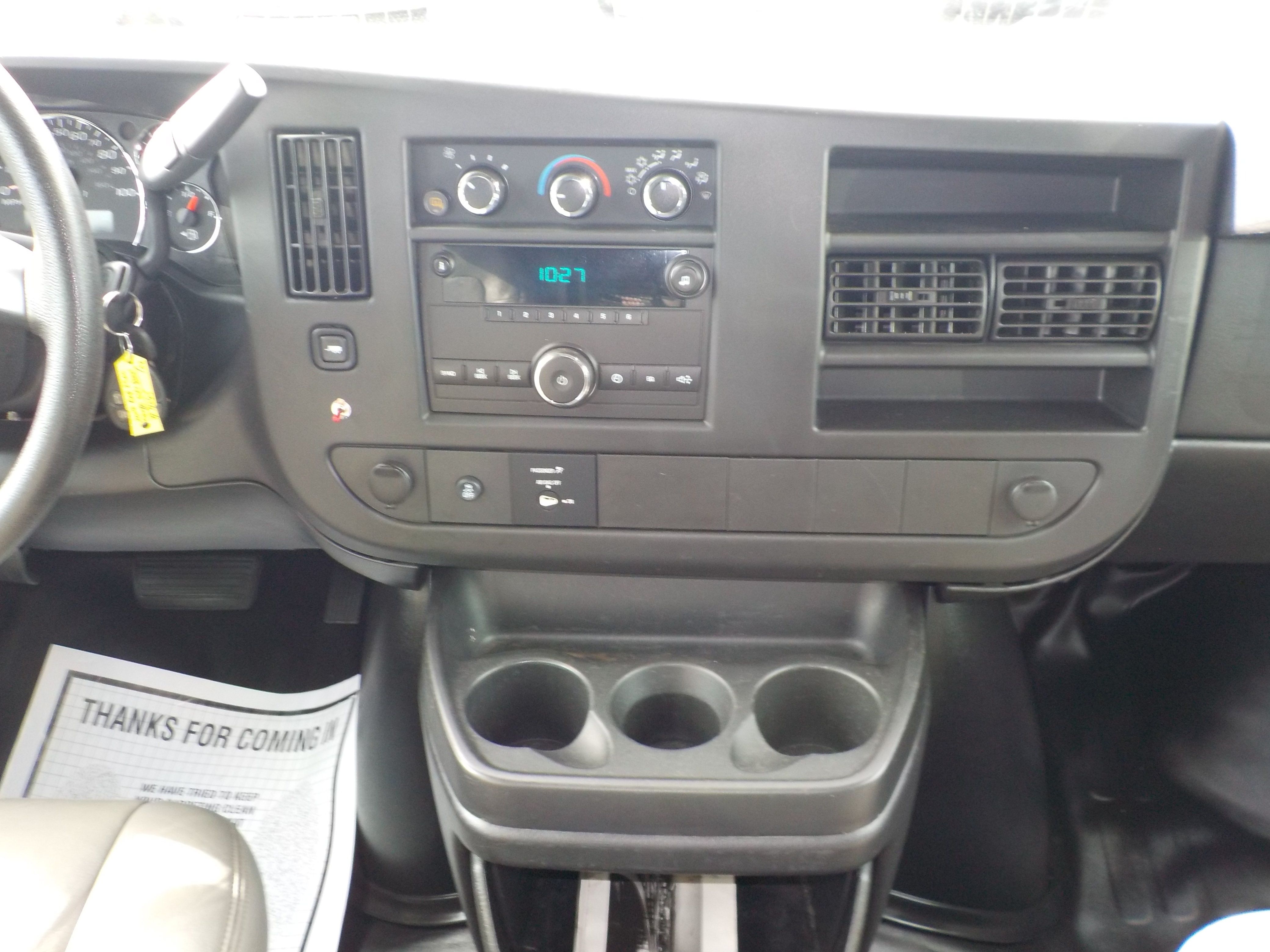 Used 2014 Chevrolet Express 2500 w/ Express Access Plus Package RWD image 20