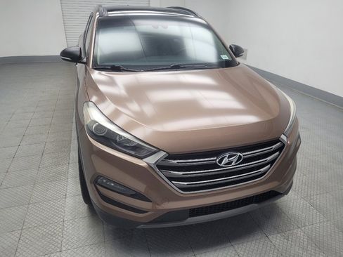 Used 2016 Hyundai Tucson Limited w/ Option Group 03 FWD image 14