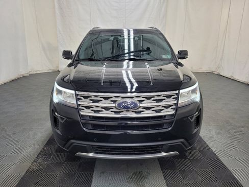 Used 2018 Ford Explorer XLT w/ Equipment Group 202A image 14