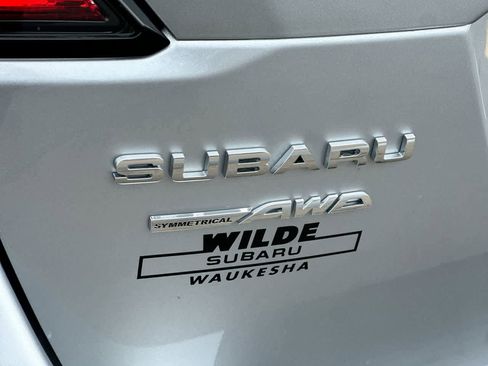 Certified 2025 Subaru Outback Limited image 17