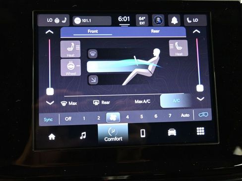 New 2025 Jeep Grand Cherokee L Altitude image 23