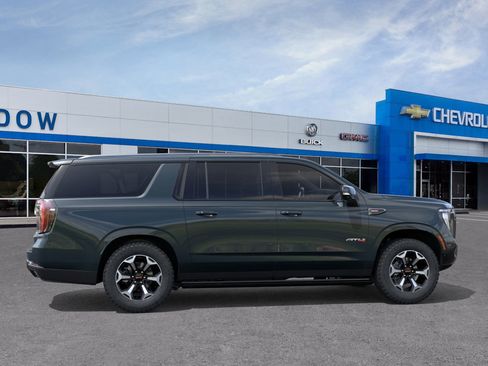 New 2026 GMC Yukon XL AT4 image 5