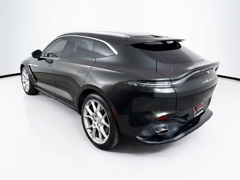 Used 2021 Aston Martin DBX image 5