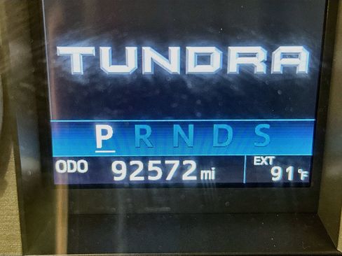 Used 2017 Toyota Tundra SR5 w/ TRD Off Road Package AWD/4WD image 19
