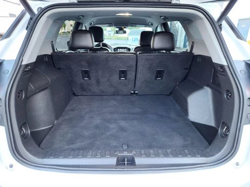 Used 2021 GMC Terrain SLT FWD image 20