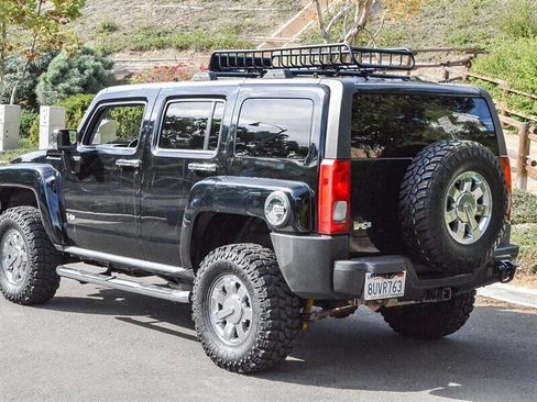 Used 2007 HUMMER H3 image 4