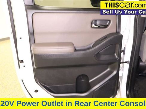 Used 2023 Nissan Frontier SV w/ SV Convenience Package AWD/4WD image 33