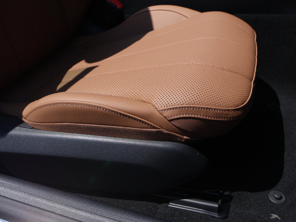 New 2027 Mercedes-Benz CLE 450 4MATIC Cabriolet image 8