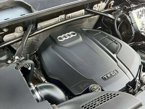 Used 2019 Audi Q5 Prestige AWD/4WD image 34