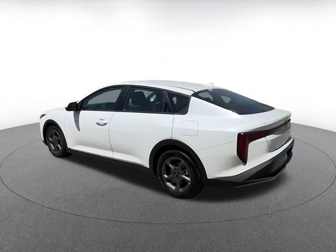 Used 2025 Kia K4 LXS FWD image 10