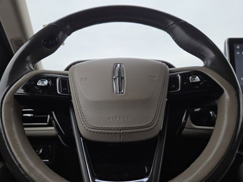 Used 2020 Lincoln Aviator Reserve image 27