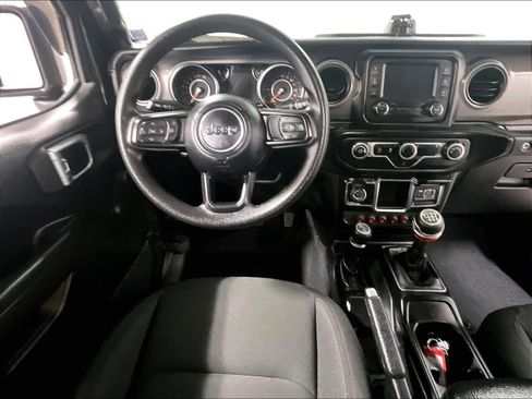 Used 2022 Jeep Wrangler Sport image 17