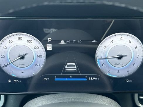 New 2025 Hyundai Elantra SEL image 21