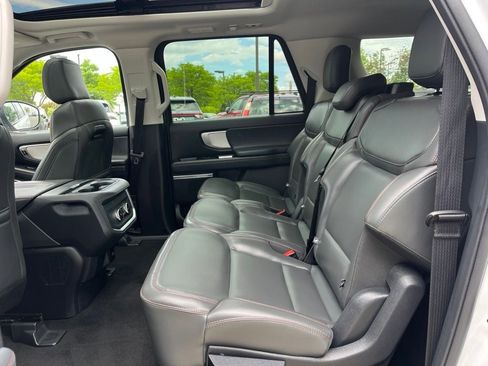 Certified 2025 Ford Expedition Max Active AWD/4WD image 13