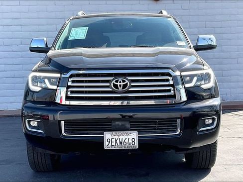 Used 2019 Toyota Sequoia Platinum AWD/4WD image 2