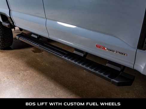 Used 2025 Ford F250 Lariat w/ Lariat Ultimate Package image 12