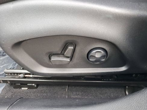 Used 2021 Jeep Compass Altitude image 18