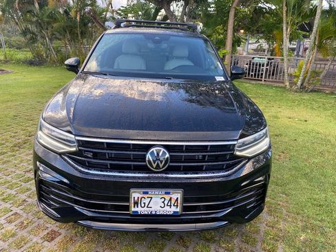 Used 2023 Volkswagen Tiguan SE R-Line FWD image 20