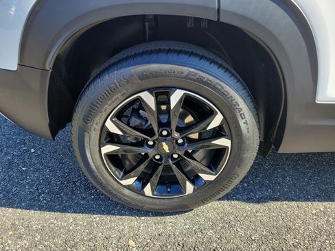 Used 2023 Chevrolet TrailBlazer LT image 7