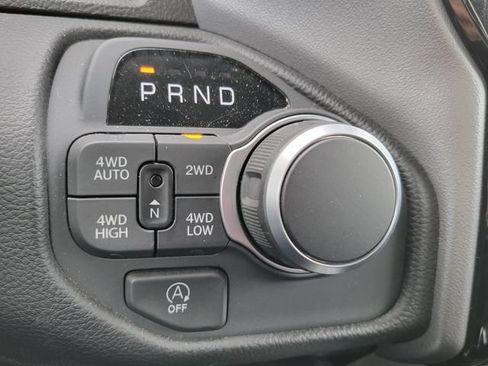 Used 2025 RAM 1500 Big Horn AWD/4WD image 20