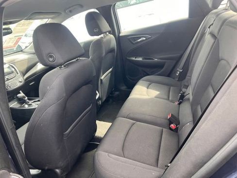 Used 2022 Chevrolet Malibu LT FWD image 10